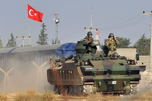 Turquía amenaza con una gran ofensiva contra las fuerzas kurdas en Siria